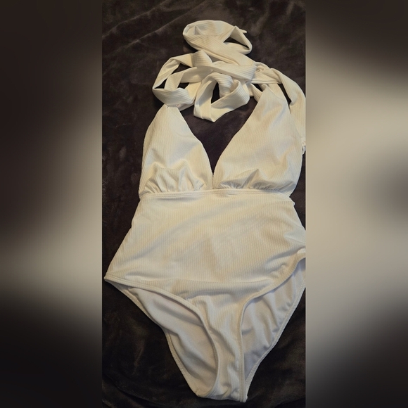 MOLYBELL Deep Plunge Monokini #434 NWOT - Picture 13 of 13
